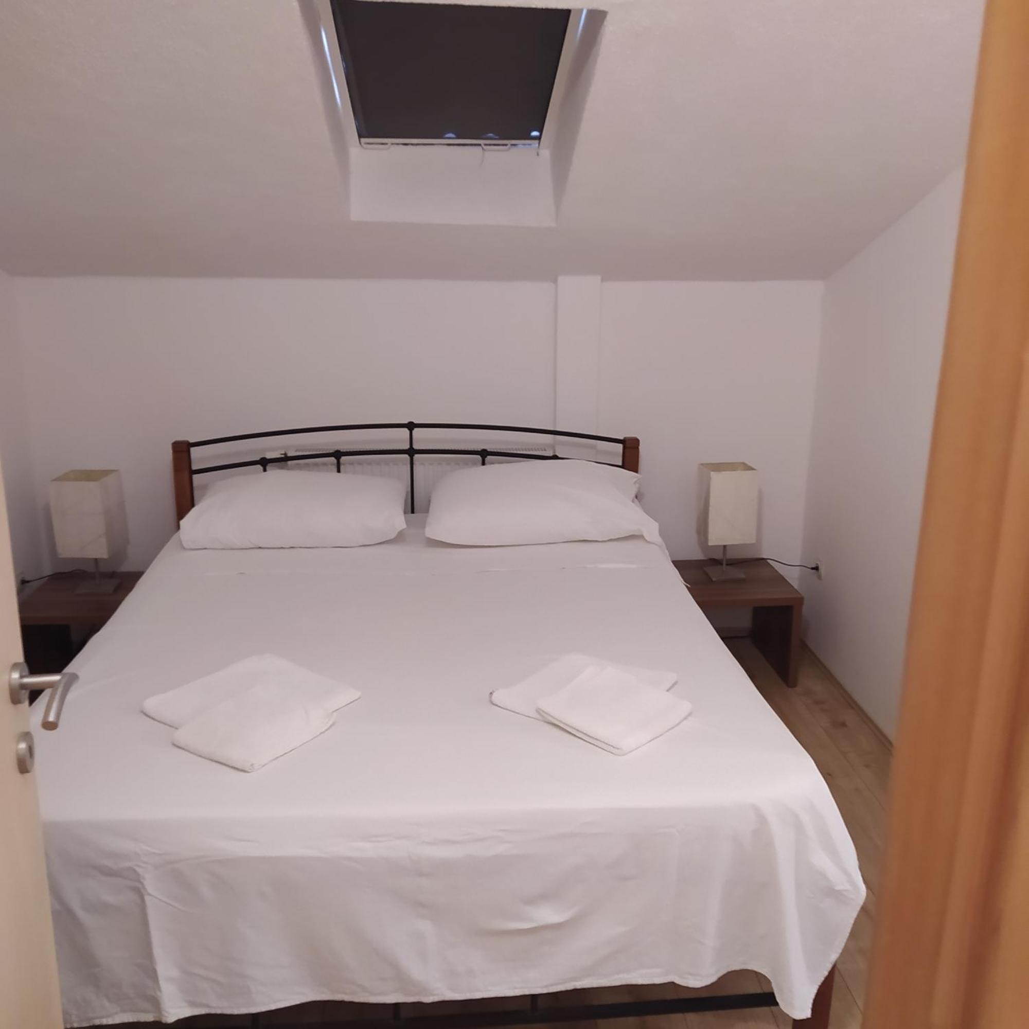 Peter&Zana Apartments Stari Grad  Dış mekan fotoğraf